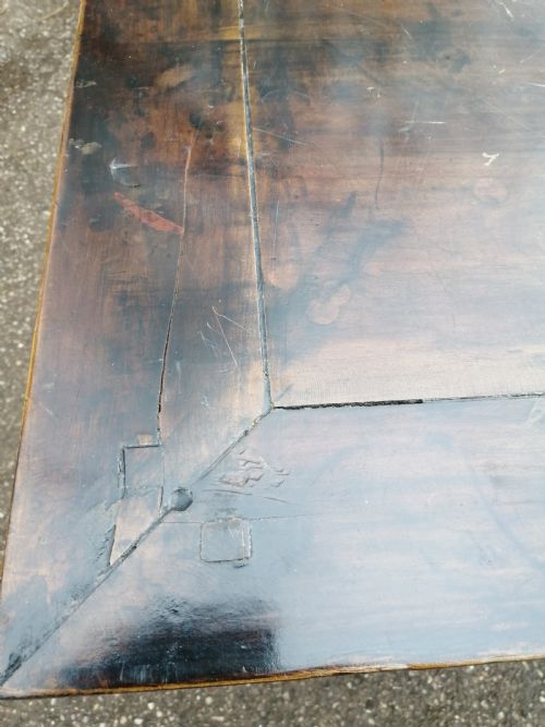 AN ANTIQUE ORIENTAL SIDE HALL TABLE - ADDITIONAL PHOTO 5