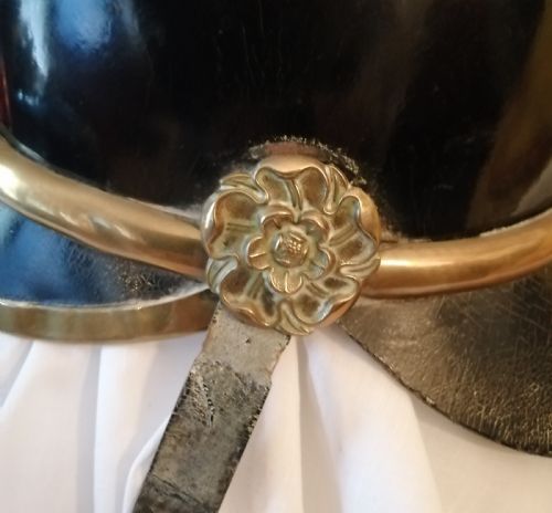 ANTIQUE LEATHER AND BRASS FIREMAN'S HELMET - ADDITIONAL PHOTO 2