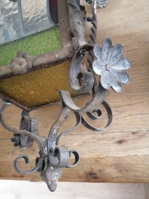 A GOOD ANTIQUE FRENCH WROUGHT IRON AND STAINED GLASS LANTERN - ADDITIONAL PHOTO 7