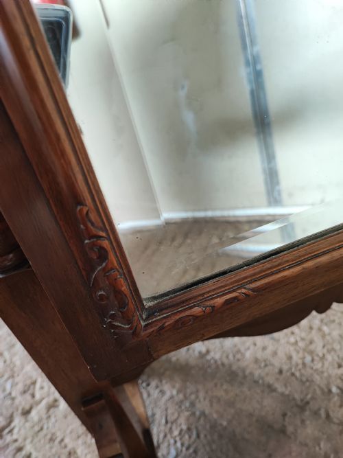 ANTIQUE FIGURED AND CARVED WALNUT CHEVAL DRESSING MIRROR - ADDITIONAL PHOTO 12