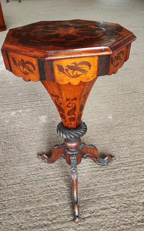 VICTORIAN ROSEWOOD AND BIRDSEYE MAPLE TRUMPET WORKBOX - ADDITIONAL PHOTO 9