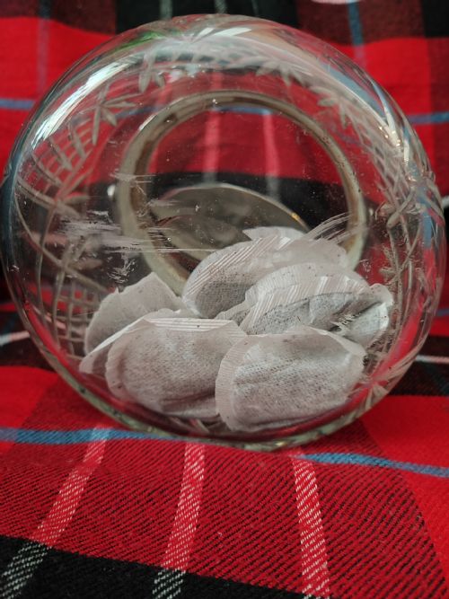 ANTIQUE CHRYSTAL AND SILVER PLATE BISCUIT BARREL OR TEA CADDY - ADDITIONAL PHOTO 7