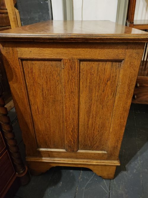 ANTIQUE SMALL OAK CHEST OF DRAWERS - ADDITIONAL PHOTO 4