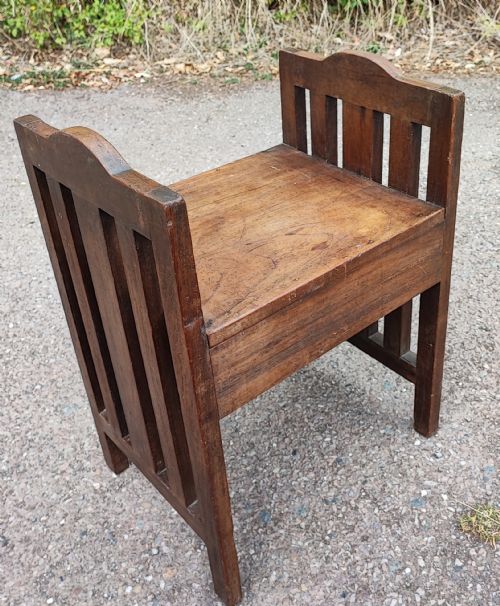 AN ARTS AND CRAFTS WALNUT SCOTTISH STOOL - ADDITIONAL PHOTO 4