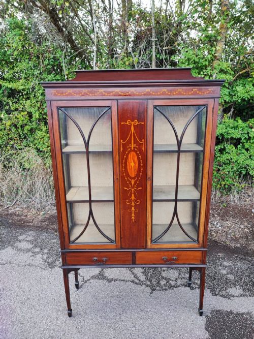an inlaid edwardian display cabinet - CATEGORY: ANTIQUE CABINETS - DATED EDWARDIAN