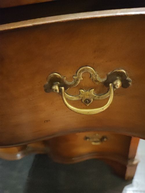 ANTIQUE WALNUT GEORGIAN STYLE CHEST OF DRAWERS - ADDITIONAL PHOTO 1