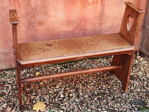 LIBERTY AND CO OAK HALL WINDOW SEAT - ADDITIONAL PHOTO 1