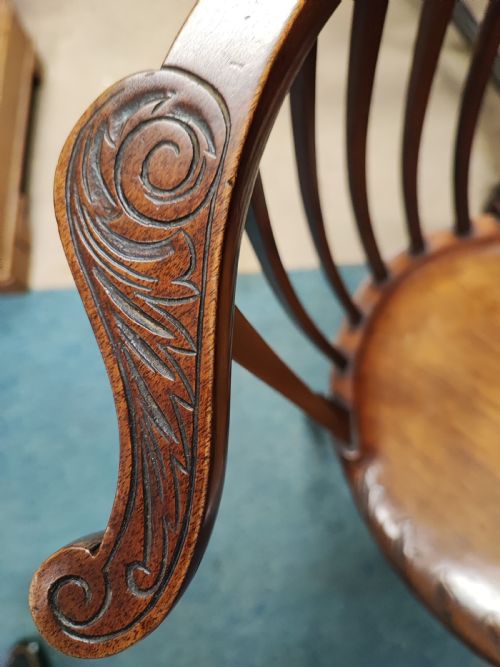 UNUSUAL ART'S AND CRAFTS CARVED WALNUT CHILD'S CHAIR - ADDITIONAL PHOTO 7