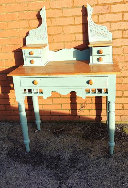 VICTORIAN PINE AND PAINTED DRESSING TABLE - ADDITIONAL PHOTO 8