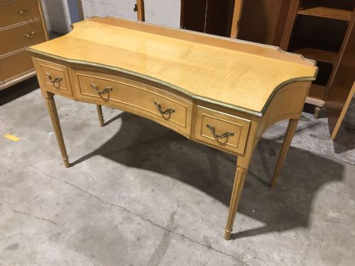 AN ANTIQUE SATINWOOD AND GILDED DRESSING TABLE WITH MATCHING STOOL - ADDITIONAL PHOTO 1