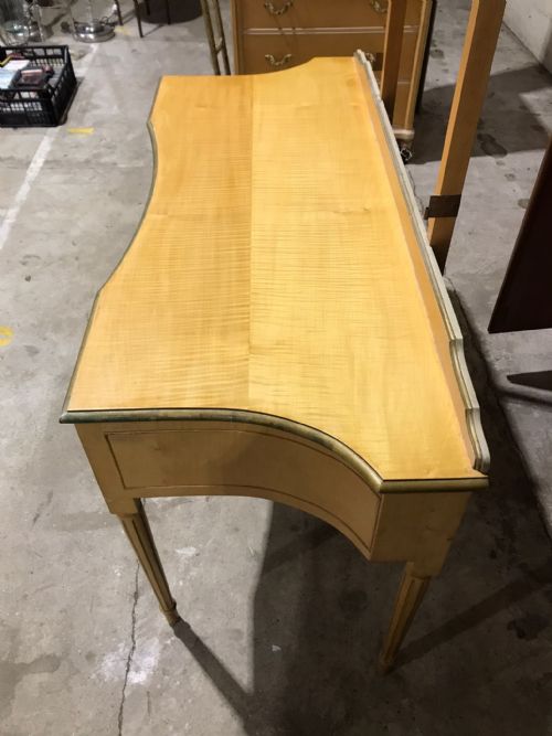 AN ANTIQUE SATINWOOD AND GILDED DRESSING TABLE WITH MATCHING STOOL - ADDITIONAL PHOTO 8