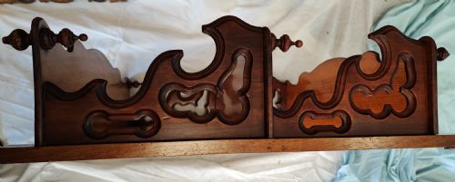 VICTORIAN WALNUT HANGING SHELVES - ADDITIONAL PHOTO 5