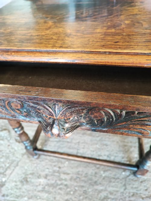VICTORIAN GREEN MAN CARVED OAK SIDE TABLE - ADDITIONAL PHOTO 7
