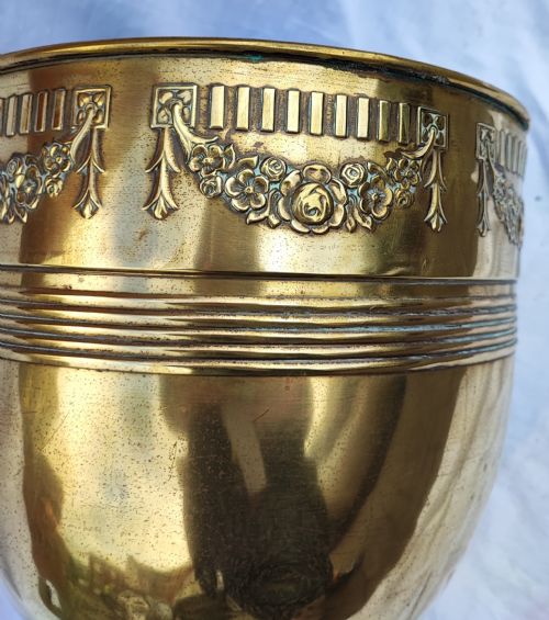 ANTIQUE DUTCH BRASS JARDINIERE - ADDITIONAL PHOTO 1