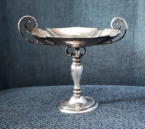 BEAUTIFUL ART'S AND CRAFTS SILVER PEDESTAL DISH HALLMARK 1905 - ADDITIONAL PHOTO 4