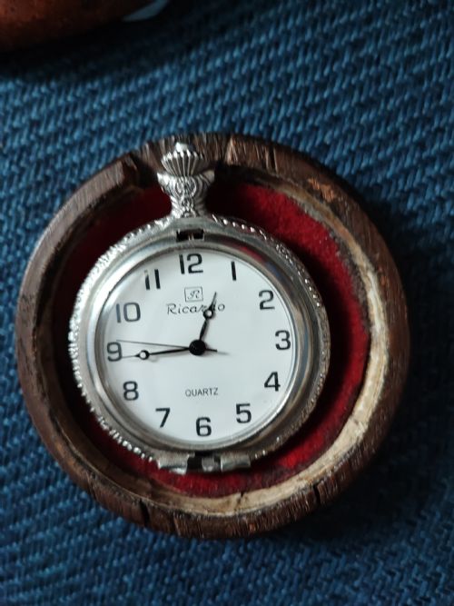 ANTIQUE TREEN TURNED OAK FOB WATCH STANDHOLDER - ADDITIONAL PHOTO 9