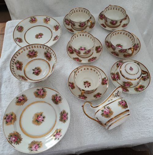 pretty minton's porcelain 6 person tea set - CATEGORY: ANTIQUE CERAMICS - DATED 1900
