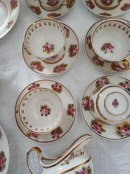 PRETTY MINTON'S PORCELAIN 6 PERSON TEA SET - ADDITIONAL PHOTO 4