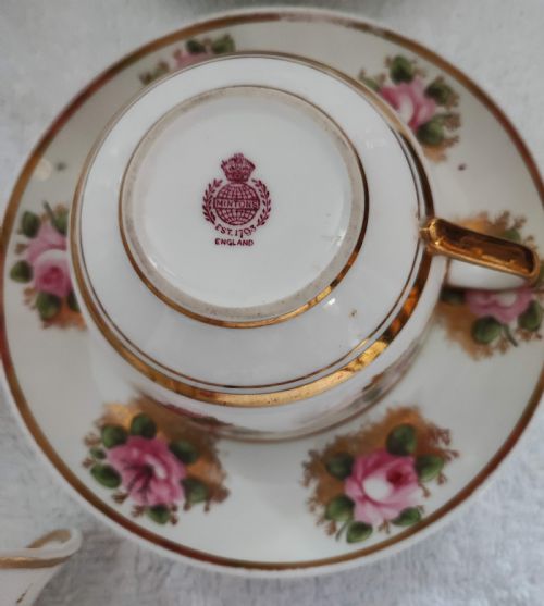 PRETTY MINTON'S PORCELAIN 6 PERSON TEA SET - ADDITIONAL PHOTO 6