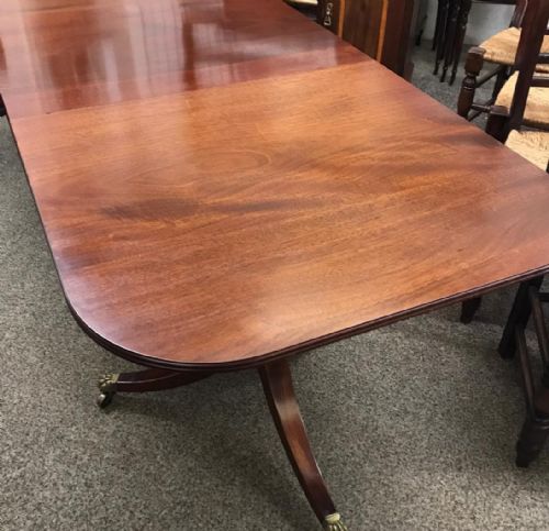 REGENCY STYLE TWIN PILLAR MAHOGANY DINING TABLE - ADDITIONAL PHOTO 1