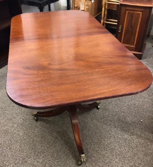 REGENCY STYLE TWIN PILLAR MAHOGANY DINING TABLE - ADDITIONAL PHOTO 3