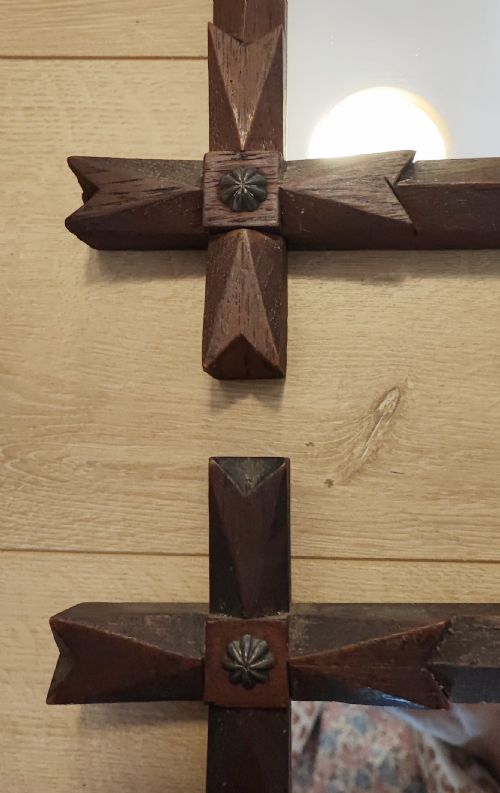 A PAIR OF VICTORIAN OAK GOTHIC MIRRORS - ADDITIONAL PHOTO 2