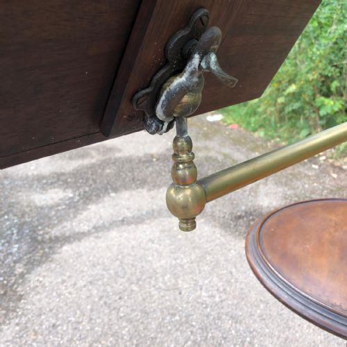 A 19C MAHOGANY AND BRASS READING OR MUSIC STAND - ADDITIONAL PHOTO 1