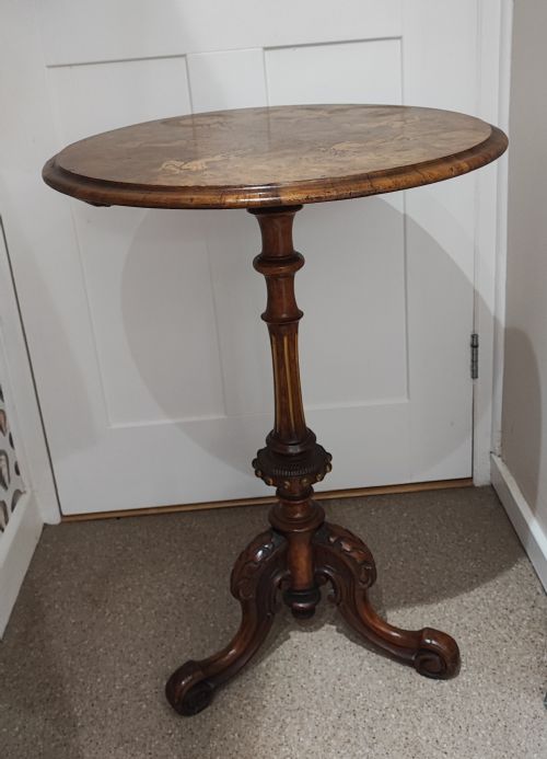 A FINE AND RARE VICTORIAN BURR WALNUT TRIPOD TABLE - ADDITIONAL PHOTO 15