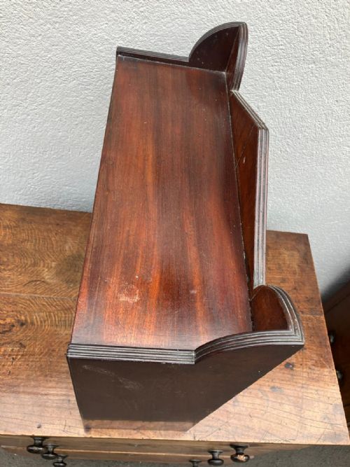 REGENCY SMALL MAHOGANY OPEN BOOKCASE SHELF - ADDITIONAL PHOTO 2