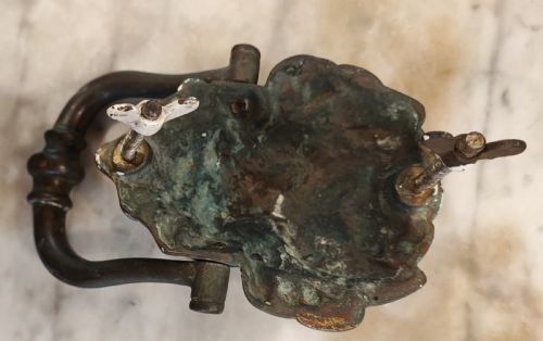 A REGENCY BRONZE LION HEAD DOOR KNOCKER IN ORIGINAL CONDITION - ADDITIONAL PHOTO 4