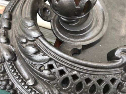 A FINE 19C CAST IRON FENDER - ADDITIONAL PHOTO 8