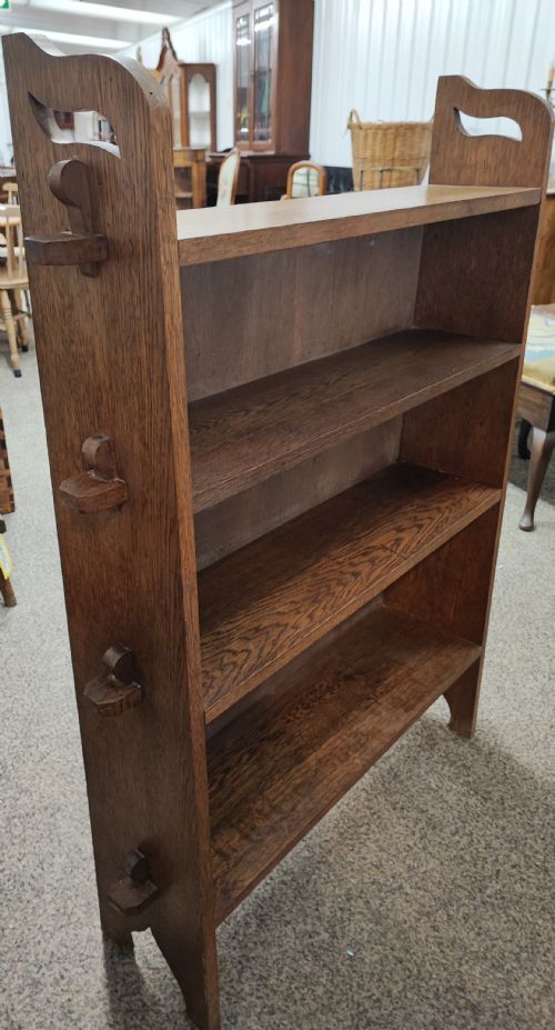 ART'S AND CRAFTS OAK OPEN BOOKCASE IN THE LIBERTY'S STYLE - ADDITIONAL PHOTO 4