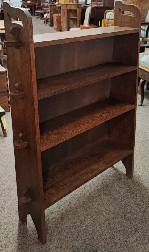 ART'S AND CRAFTS OAK OPEN BOOKCASE IN THE LIBERTY'S STYLE - ADDITIONAL PHOTO 6