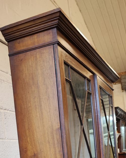 AN QUALITY ANTIQUE MAHOGANY INLAID 2 DOOR BOOKCASE OR CHINA CABINET - ADDITIONAL PHOTO 11