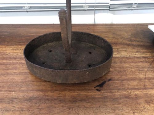 A CAST IRON OVAL 19C BOOT SCRAPER - ADDITIONAL PHOTO 3