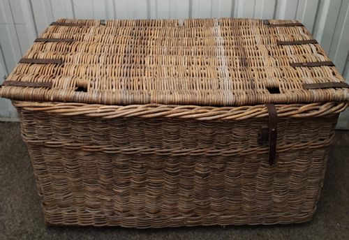 ANTIQUE WICKER LOG OR LAUNDRY BASKET OF EXTRA LARGE SIZE - ADDITIONAL PHOTO 14