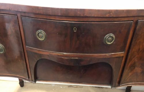 AN ANTIQUE MAHOGANY SIDEBOARD IN THE GEORGE III STYLE - ADDITIONAL PHOTO 6