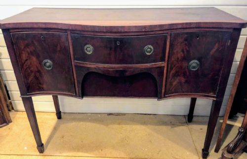 AN ANTIQUE MAHOGANY SIDEBOARD IN THE GEORGE III STYLE - ADDITIONAL PHOTO 9