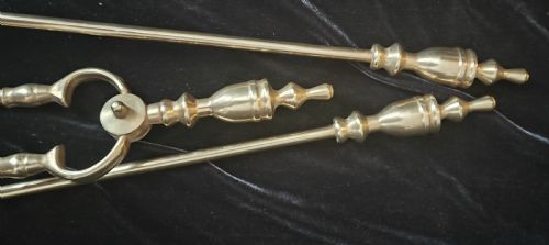 ANTIQUE SET OF 3 BRASS FIRE IRONS - ADDITIONAL PHOTO 4