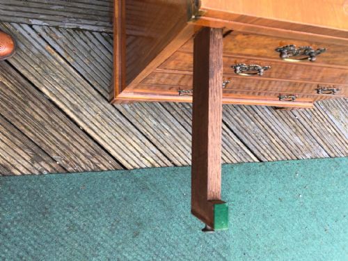AN QUALITY ANTIQUE WALNUT CHEST OF DRAWERS - ADDITIONAL PHOTO 5