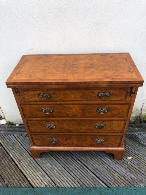 AN QUALITY ANTIQUE WALNUT CHEST OF DRAWERS - ADDITIONAL PHOTO 9