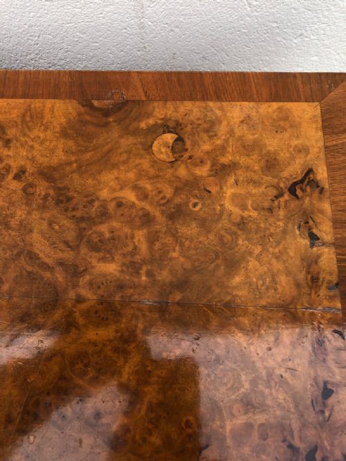 AN QUALITY ANTIQUE WALNUT CHEST OF DRAWERS - ADDITIONAL PHOTO 12
