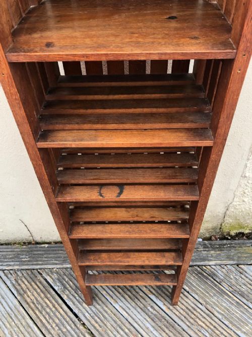 ANTIQUE ARTS AND CRAFTS OAK STORAGE RACK PROBABLY SCOTTISH - ADDITIONAL PHOTO 5