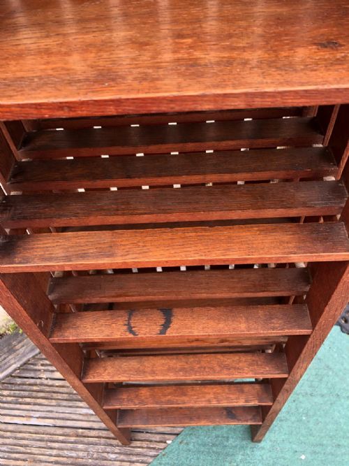 ANTIQUE ARTS AND CRAFTS OAK STORAGE RACK PROBABLY SCOTTISH - ADDITIONAL PHOTO 6