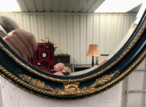 ANTIQUE BLACK LACQUER AND GILT OVAL MIRROR - ADDITIONAL PHOTO 4