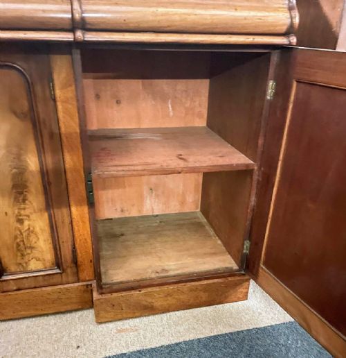 VICTORIAN MAHOGANY SIDEBOARD - ADDITIONAL PHOTO 4