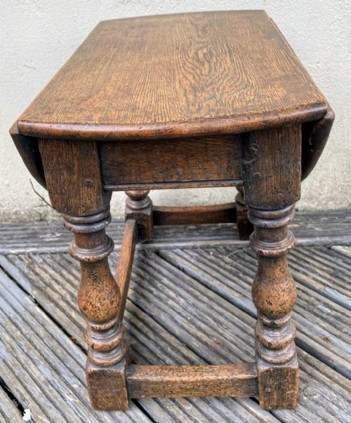 antique oak joint stool coffee table with drop flaps - CATEGORY: ANTIQUE TABLES - DATED VICTORIAN