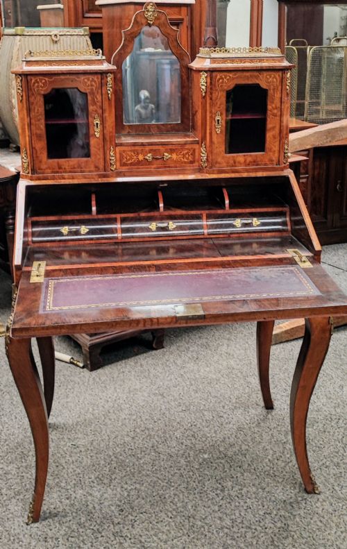 SUPERB VICTORIAN LADIES BURR WALNUT DESK - ADDITIONAL PHOTO 3