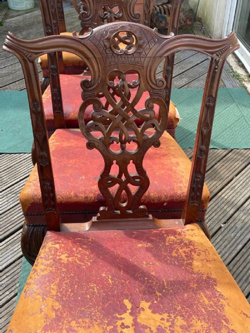 A FINE SET OF ANTIQUE MAHOGANY CHIPPENDALE STYLE DINING CHAIRS - ADDITIONAL PHOTO 4