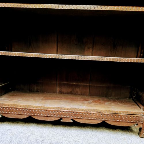 VICTORIAN CARVED OAK OPEN BOOKCASE - ADDITIONAL PHOTO 5